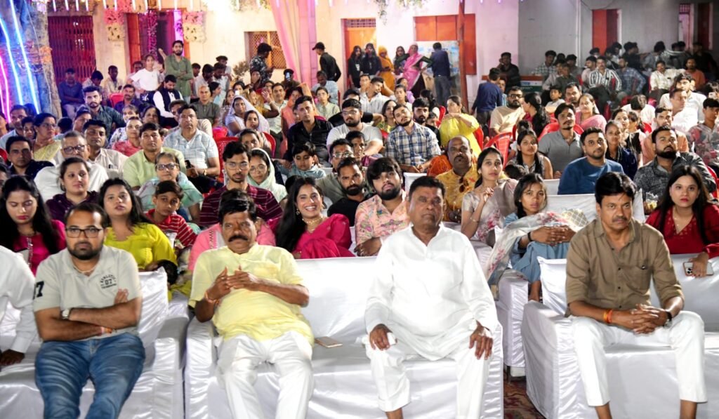 इंडियन आइडल फेम अरुणिता कांजीलाल के भजनों में झूमे हजारों श्रद्धालु, 1 अप्रैल को गोकुल शर्मा देंगे प्रस्तुति 5 इंडियन आइडल फेम अरुणिता कांजीलाल के भजनों में झूमे हजारों श्रद्धालु, 1 अप्रैल को गोकुल शर्मा देंगे प्रस्तुति | New India Times