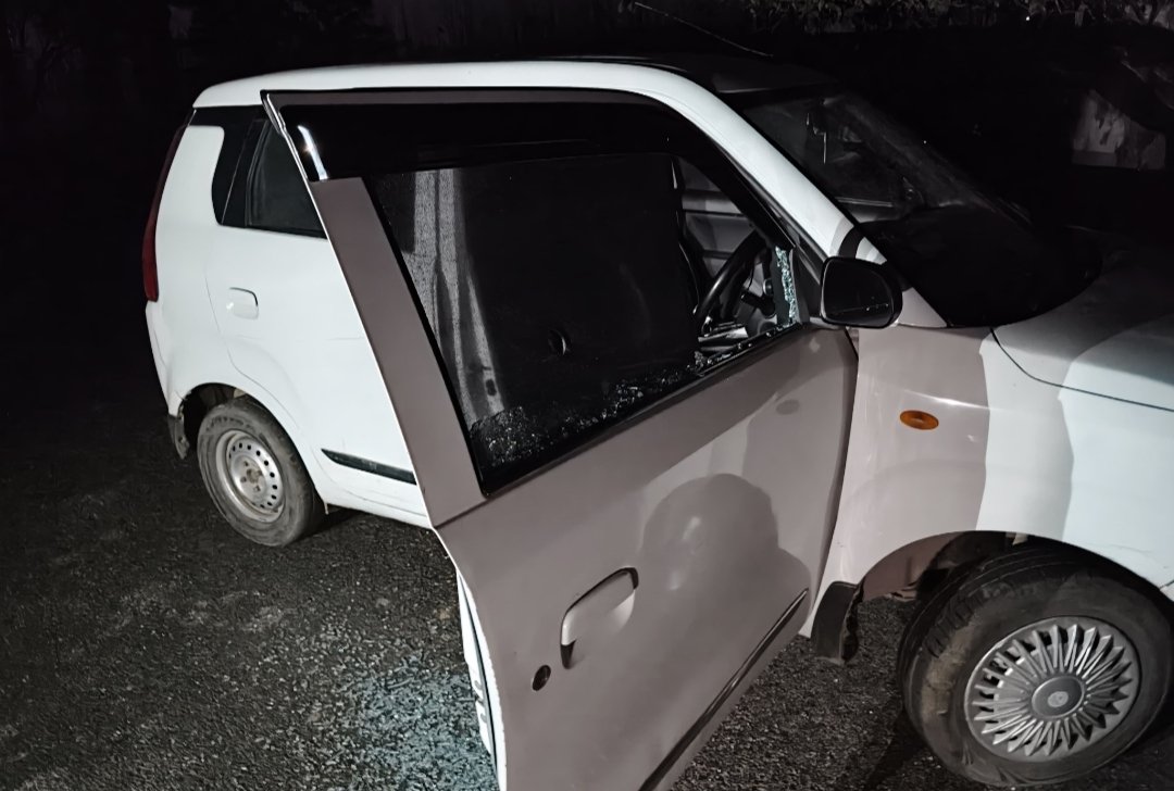 भीमसेना प्रमुख सतपाल तंवर पर जानलेवा हमला, कार पर फायरिंग से टूटा शीशा; बाल-बाल बचे तंवर | New India Times