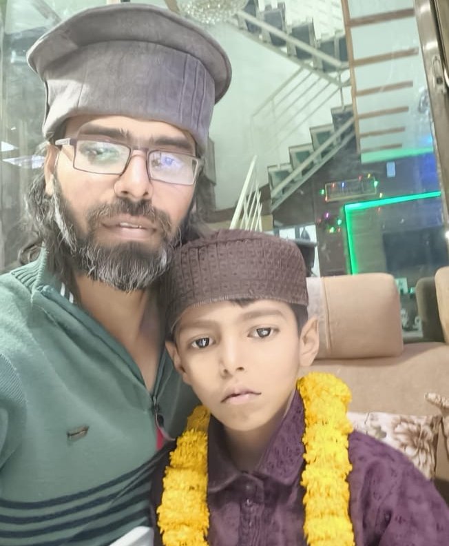 तीसरी कक्षा के छात्र जर्जीस जौहर ने रमजान के 30 रोज़े रखकर पेश की मिसाल 1 तीसरी कक्षा के छात्र जर्जीस जौहर ने रमजान के 30 रोज़े रखकर पेश की मिसाल | New India Times