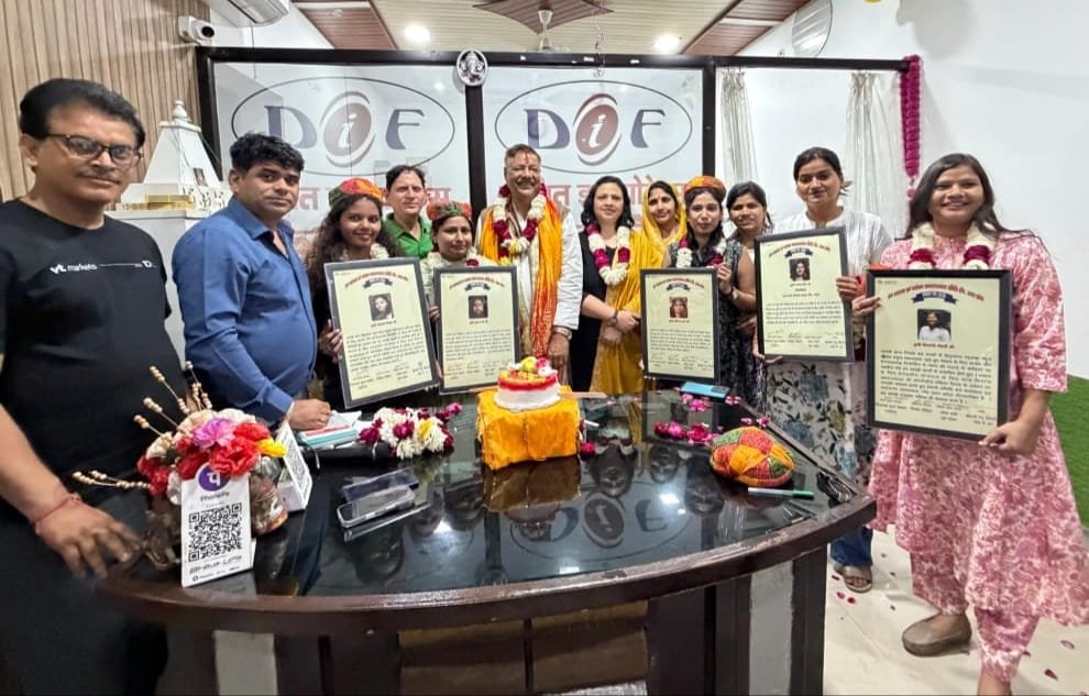 अंतर्राष्ट्रीय महिला दिवस पर युवा मातृशक्ति का सम्मान, विधायक पूरन प्रकाश ने किया सम्मानित | New India Times