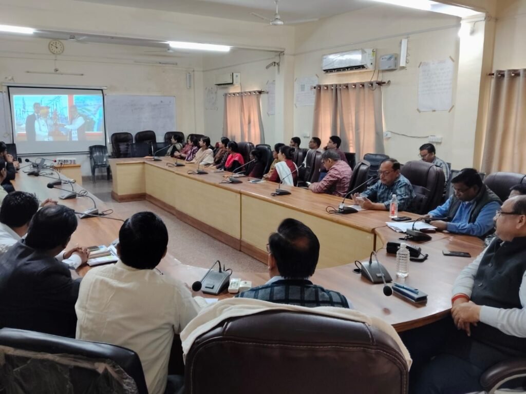 सर्वाइकल कैंसर से बचाव के लिए एचपीवी टीकाकरण अभियान शुरू, 9-14 वर्ष की किशोरियों को लगेगा निःशुल्क टीका 2 सर्वाइकल कैंसर से बचाव के लिए एचपीवी टीकाकरण अभियान शुरू, 9-14 वर्ष की किशोरियों को लगेगा निःशुल्क टीका | New India Times