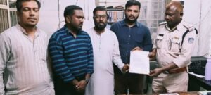 सोशल मीडिया पर कथित भड़काऊ पोस्ट को लेकर APCR की टीम ने पुलिस को ज्ञापन सौंप कर की कार्यवाही की मांग