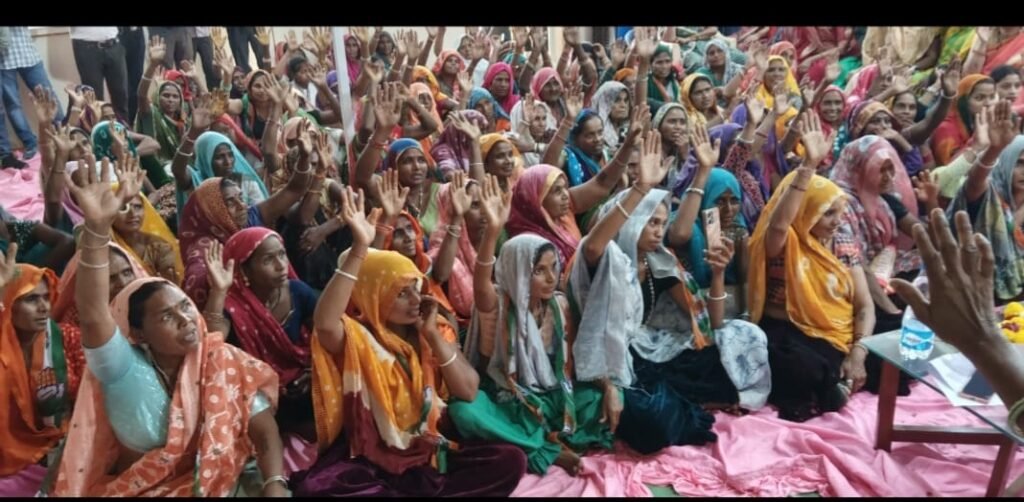 महिला कांग्रेस ने झाबुआ में भरी हुंकार, संगठन विस्तार और महिलाओं की भागीदारी बढ़ाने पर जोर 2 महिला कांग्रेस ने झाबुआ में भरी हुंकार, संगठन विस्तार और महिलाओं की भागीदारी बढ़ाने पर जोर | New India Times