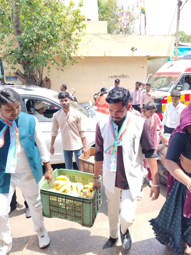 एनएसयूआई ने रक्तदान व फल वितरण कर मनाया 56वां स्थापना दिवस | New India Times