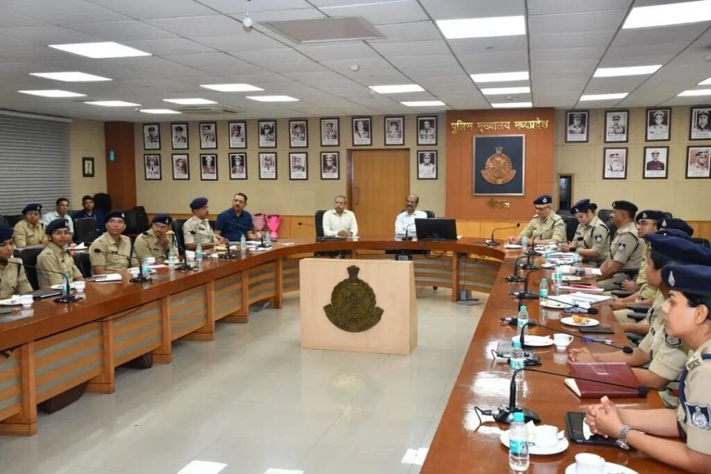 निष्पक्षता, ईमानदारी और संवेदनशीलता ही पुलिस अधिकारी की असली पहचान: डीजीपी कैलाश मकवाणा | New India Times