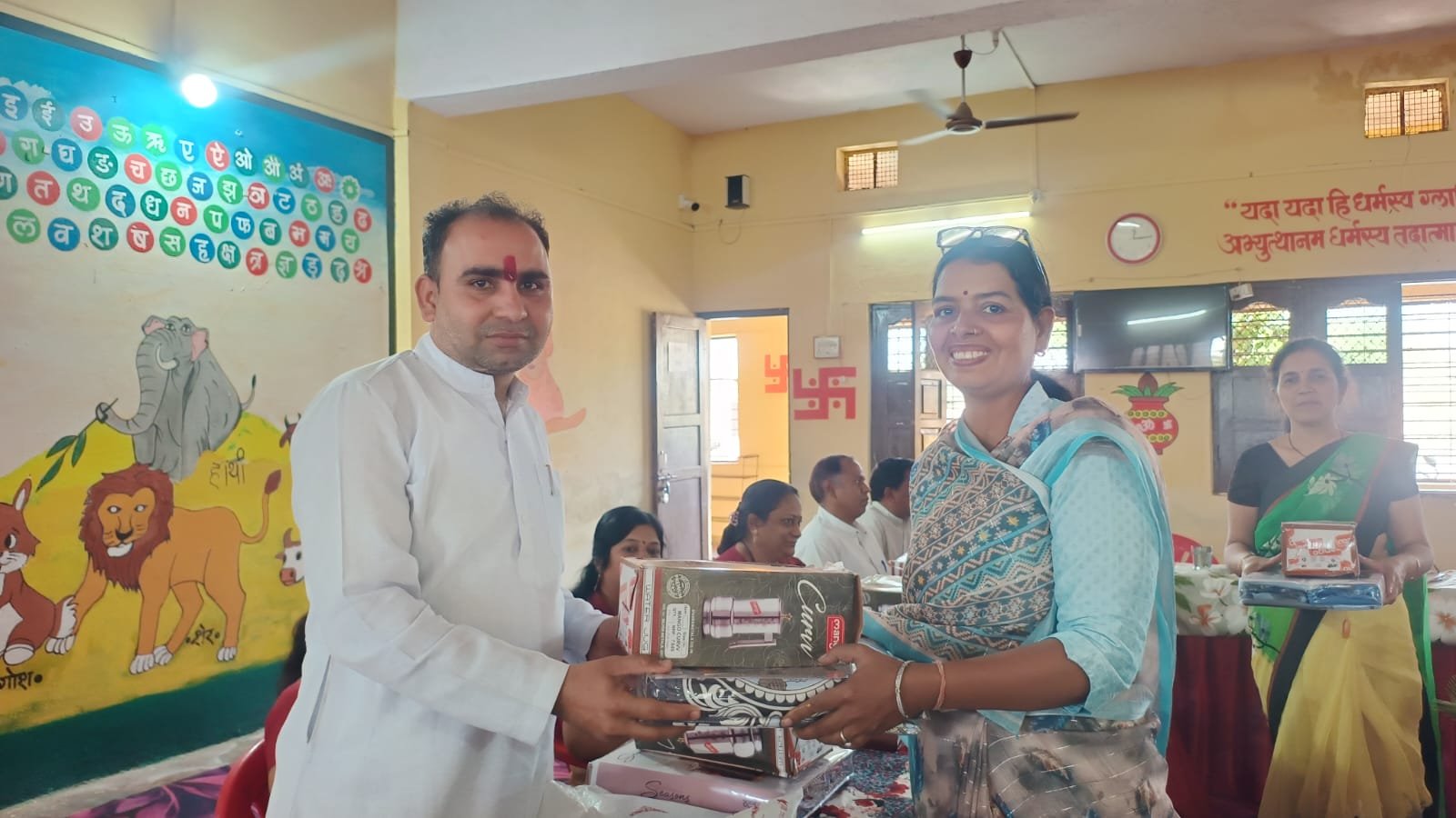 सरस्वती शिशु मंदिर, मेघनगर में विद्या भारती मालवा की प्रधानाचार्य बैठक संपन्न 1 सरस्वती शिशु मंदिर, मेघनगर में विद्या भारती मालवा की प्रधानाचार्य बैठक संपन्न | New India Times