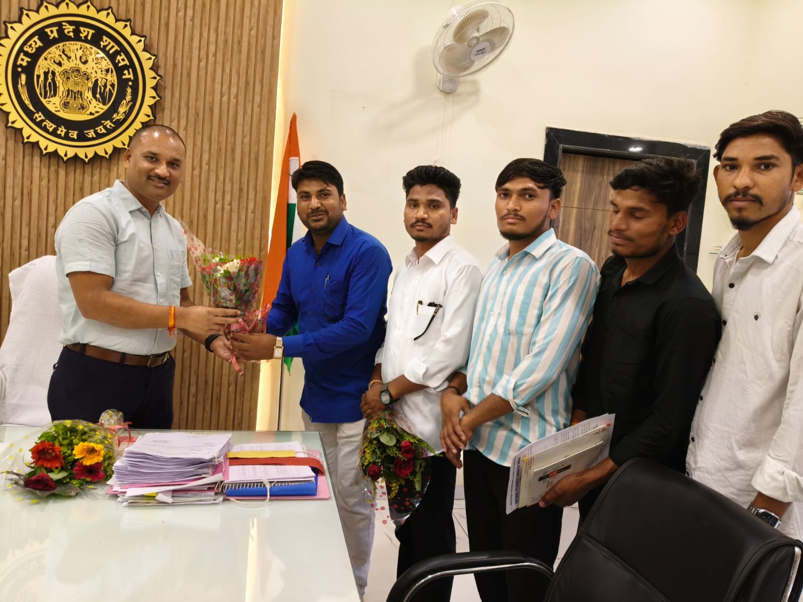 भीषण गर्मी को देखते हुए एनएसयूआई ने स्कूल समय बदलने व मध्याह्न भोजन सुचारू कराने की मांग की | New India Times