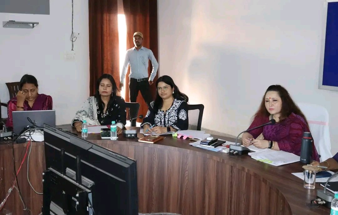 मैहर कलेक्टर ने की राजस्व कार्यों की समीक्षा, 15 जून तक लंबित प्रकरण निपटाने के निर्देश | New India Times