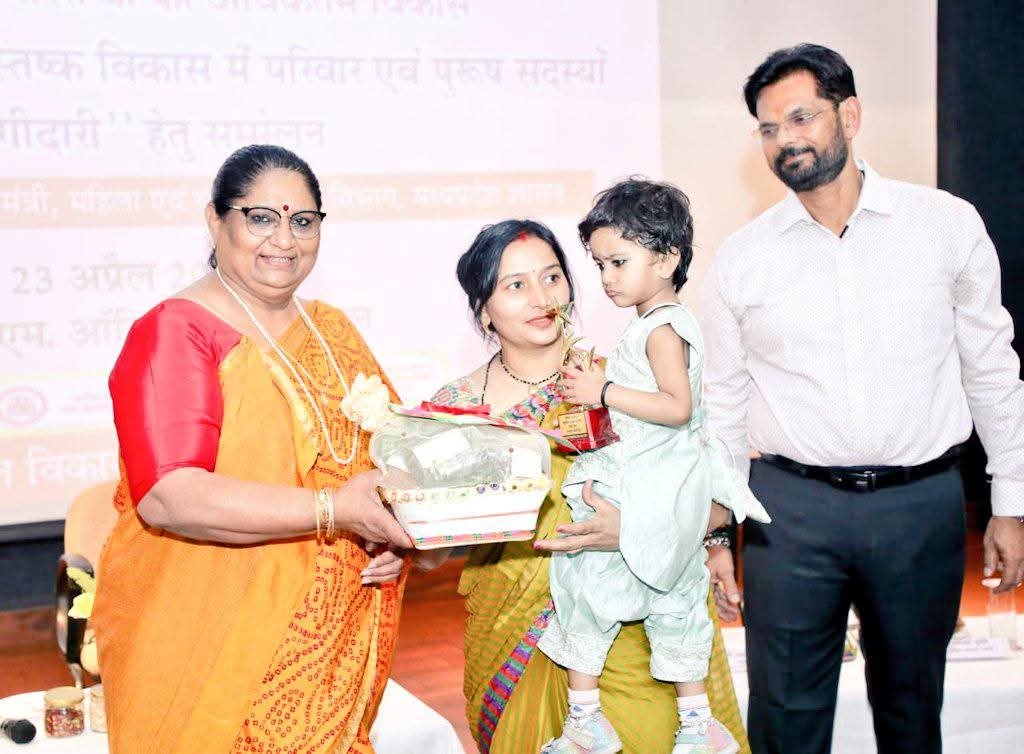 मस्तिष्क विकास के लिए पहले 6 वर्ष और 1000 दिन अहम: मंत्री निर्मला भूरिया, पोषण पखवाड़ा का हुआ भव्य समापन | New India Times