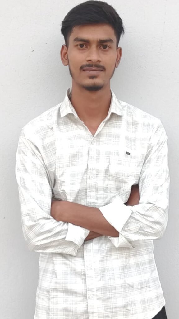 सिद्धार्थनगर के रईस अहमद पब्लिक स्कूल का शानदार रिज़ल्ट, 10वीं-12वीं में छात्रों ने किया बेहतरीन प्रदर्शन | New India Times