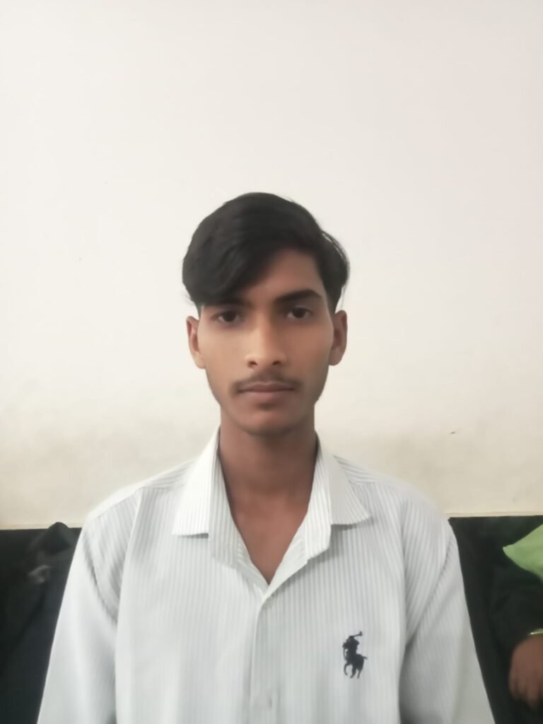 सिद्धार्थनगर के रईस अहमद पब्लिक स्कूल का शानदार रिज़ल्ट, 10वीं-12वीं में छात्रों ने किया बेहतरीन प्रदर्शन | New India Times