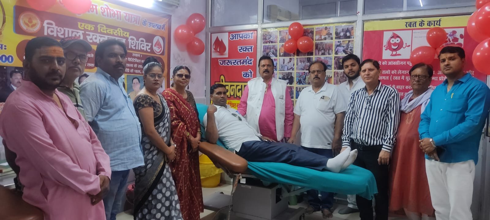 मथुरा में रक्तदान का रिकॉर्ड: शिविर में 8000 यूनिट का आंकड़ा पार, समाजसेवा की मिसाल | New India Times