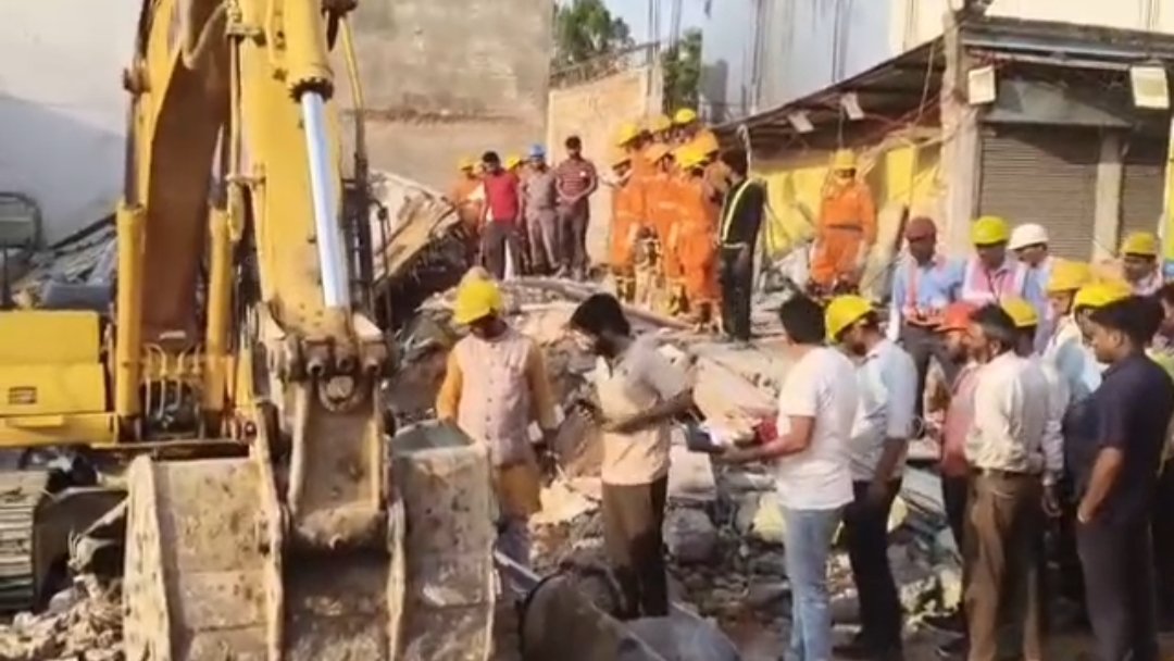 कोतमा में रेस्क्यू ऑपरेशन निर्णायक मोड़ पर, रातभर चला युद्धस्तरीय राहत कार्य | New India Times