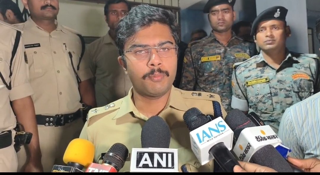 कटिहार में भीषण सड़क हादसा: बस-पिकअप की टक्कर में 13 की मौत, 35 से अधिक घायल, इलाके में मचा हड़कंप | New India Times