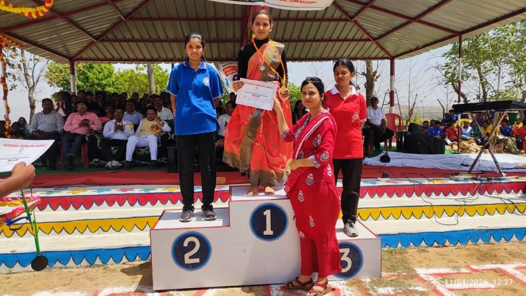 सोनभद्र की बेटी ने तीरंदाजी में किया शानदार प्रदर्शन, मंडल स्तरीय प्रतियोगिता में हासिल किया प्रथम स्थान | New India Times