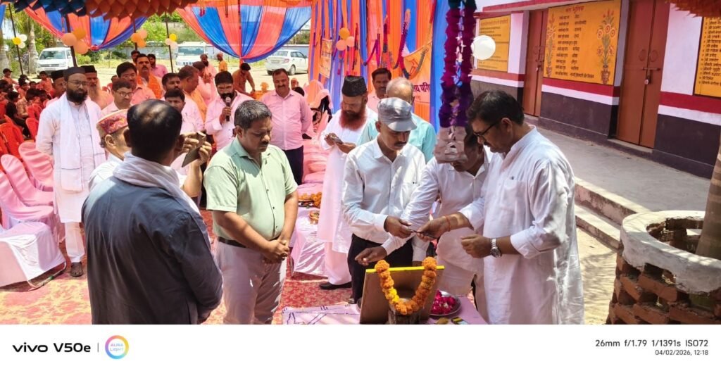 31 वर्षों की सेवा के बाद मौलाना हिफाजत हुसैन की विदाई एवं सम्मान समारोह किया गया आयोजित | New India Times