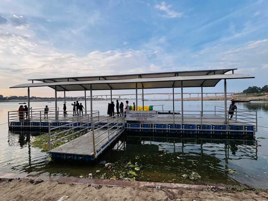चुनार पर्यटन को मिलेंगे नए पंख: किला घाट पर सामुदायिक जेटी तैयार, अब क्रूज़ से सीधे पहुंचेंगे सैलानी 2 चुनार पर्यटन को मिलेंगे नए पंख: किला घाट पर सामुदायिक जेटी तैयार, अब क्रूज़ से सीधे पहुंचेंगे सैलानी | New India Times