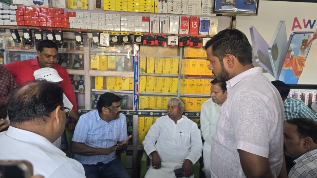 मैगलगंज में स्मार्ट मीटर को लेकर बवाल: जनता-व्यापारियों के विरोध पर बैकफुट पर आया बिजली विभाग | New India Times