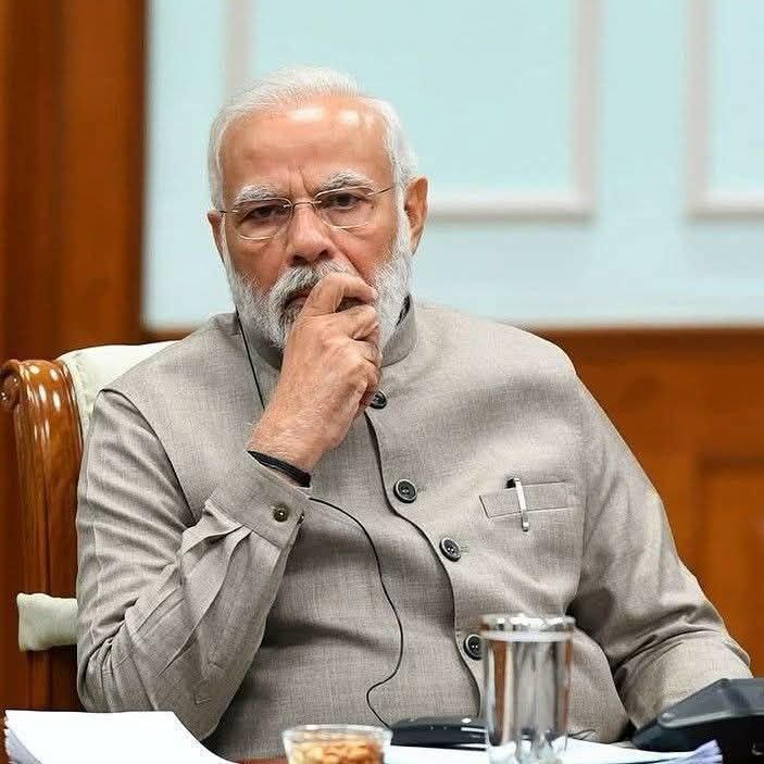 महिला आरक्षण और परिसीमन पर सियासी घमासान: कब लागू होगा महिला आरक्षण विधेयक, 'ब्लैक शर्ट' बयान से बढ़ी राजनीति | New India Times