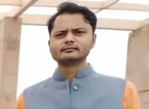 चुनार में VDO की ट्रेन से कटकर मौत: रेलवे लाइन पार करते समय हादसा, पिता ने की पहचान