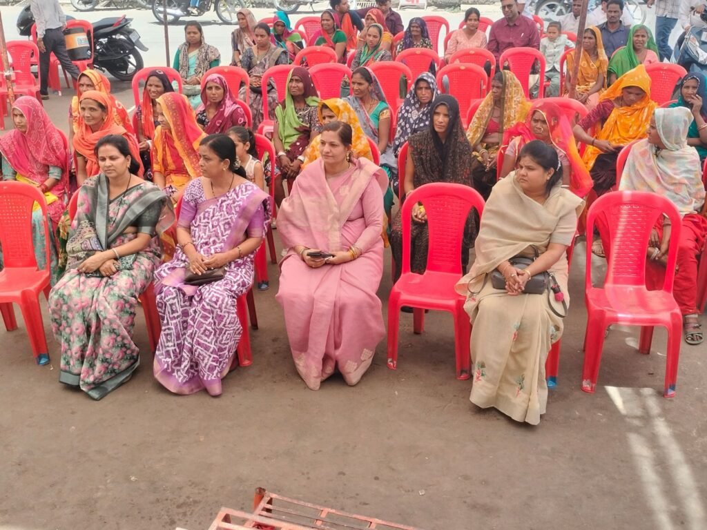 महिला मोर्चा की जन आक्रोश रैली में गूंजे नारे, महिला आरक्षण विधेयक के समर्थन में उतरीं सैकड़ों महिलाएं | New India Times