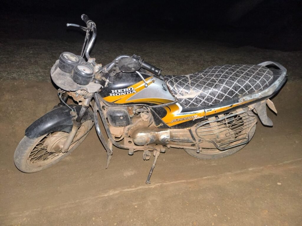 बम्होरी में सनसनीखेज़ हत्या: कककरन तलैया के पास मिला युवक का शव, पिता ने चार लोगों पर लगाया हत्या का आरोप | New India Times