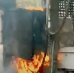 भुसावल में बिजली डीपी में भीषण आग, समय रहते काबू; बड़ा हादसा टला