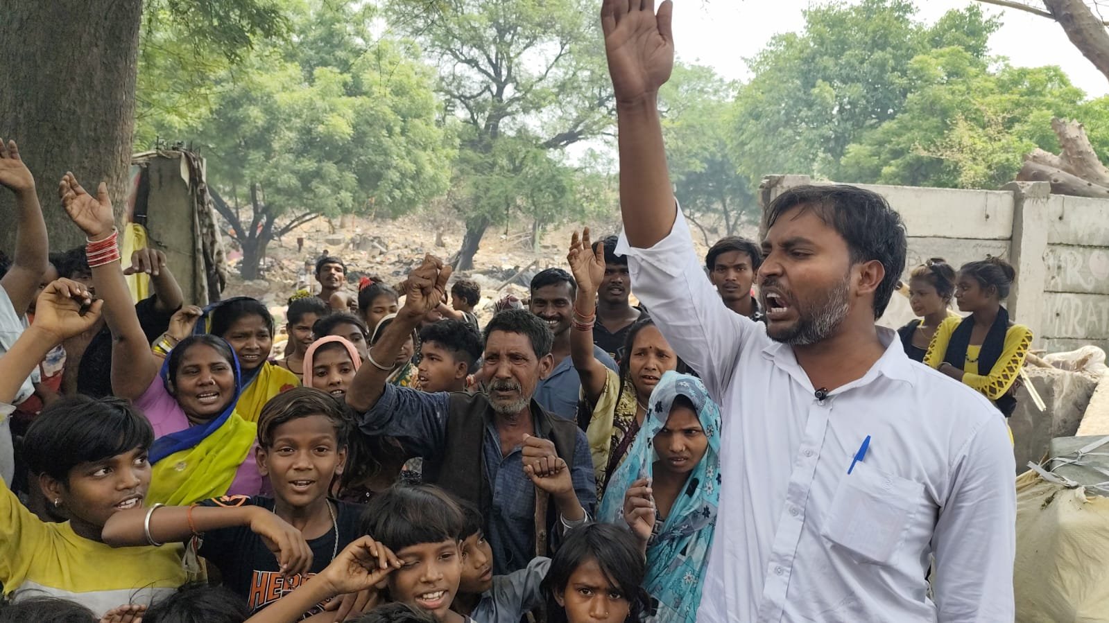 प्रयागराज के गऊघाट में बस्तियों पर बुलडोजर कार्रवाई की भाकपा (माले) ने की निंदा, आंदोलन की दी चेतावनी | New India Times