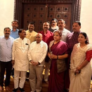भाजपा प्रदेशाध्यक्ष हेमंत खंडेलवाल का बुरहानपुर दौरा, अर्चना चिटनिस के निवास पर संगठनात्मक बैठक
