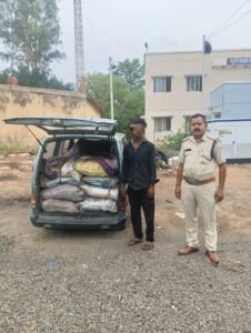 अवैध कोयला परिवहन पर पुलिस की कार्रवाई, दो आरोपी पकड़े गए