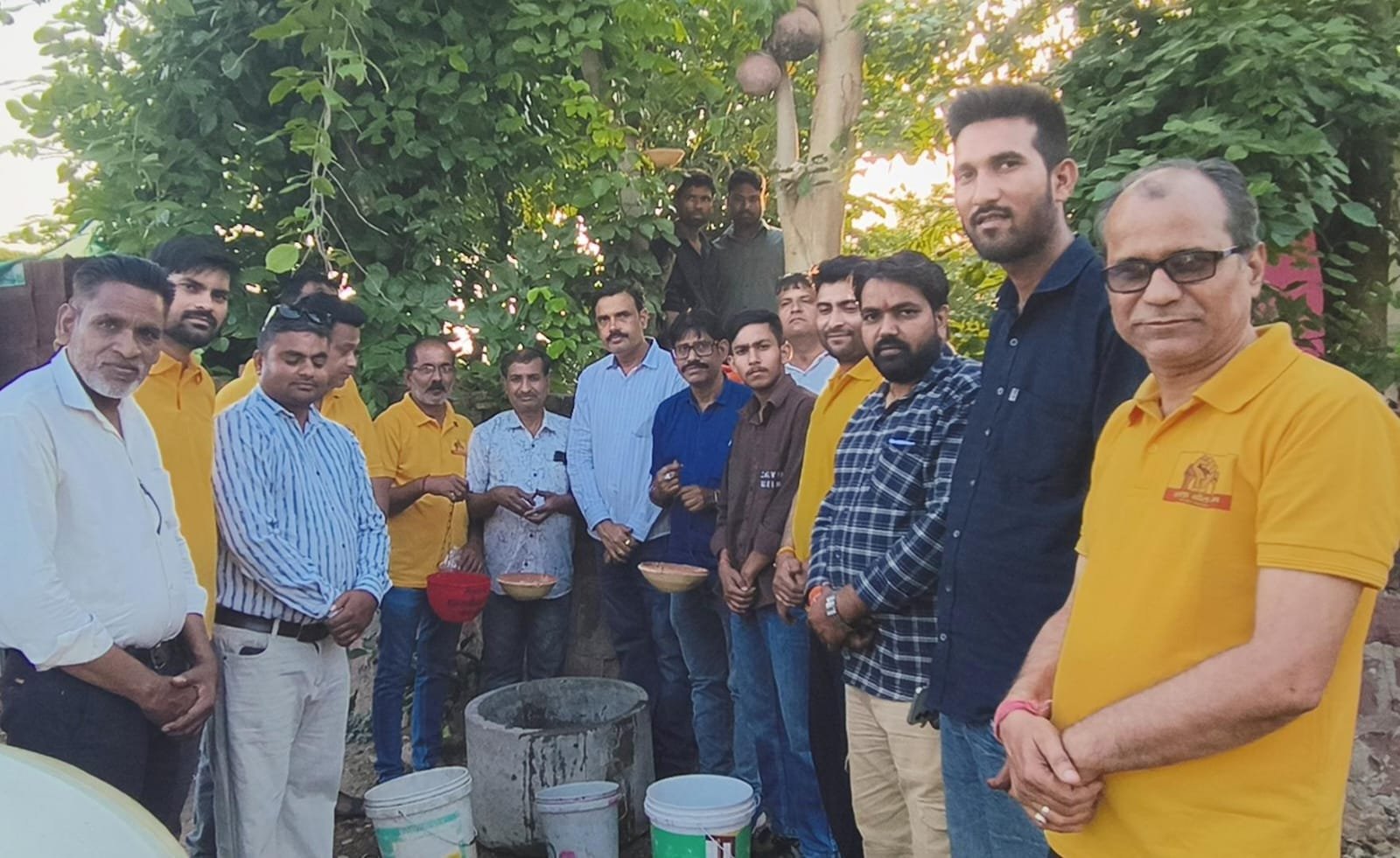 हल्ला बोल मंच का पर्यावरण अभियान शुरू, 100 टंकियां-परिंडे व 1100 पौधे लगाने का संकल्प | New India Times