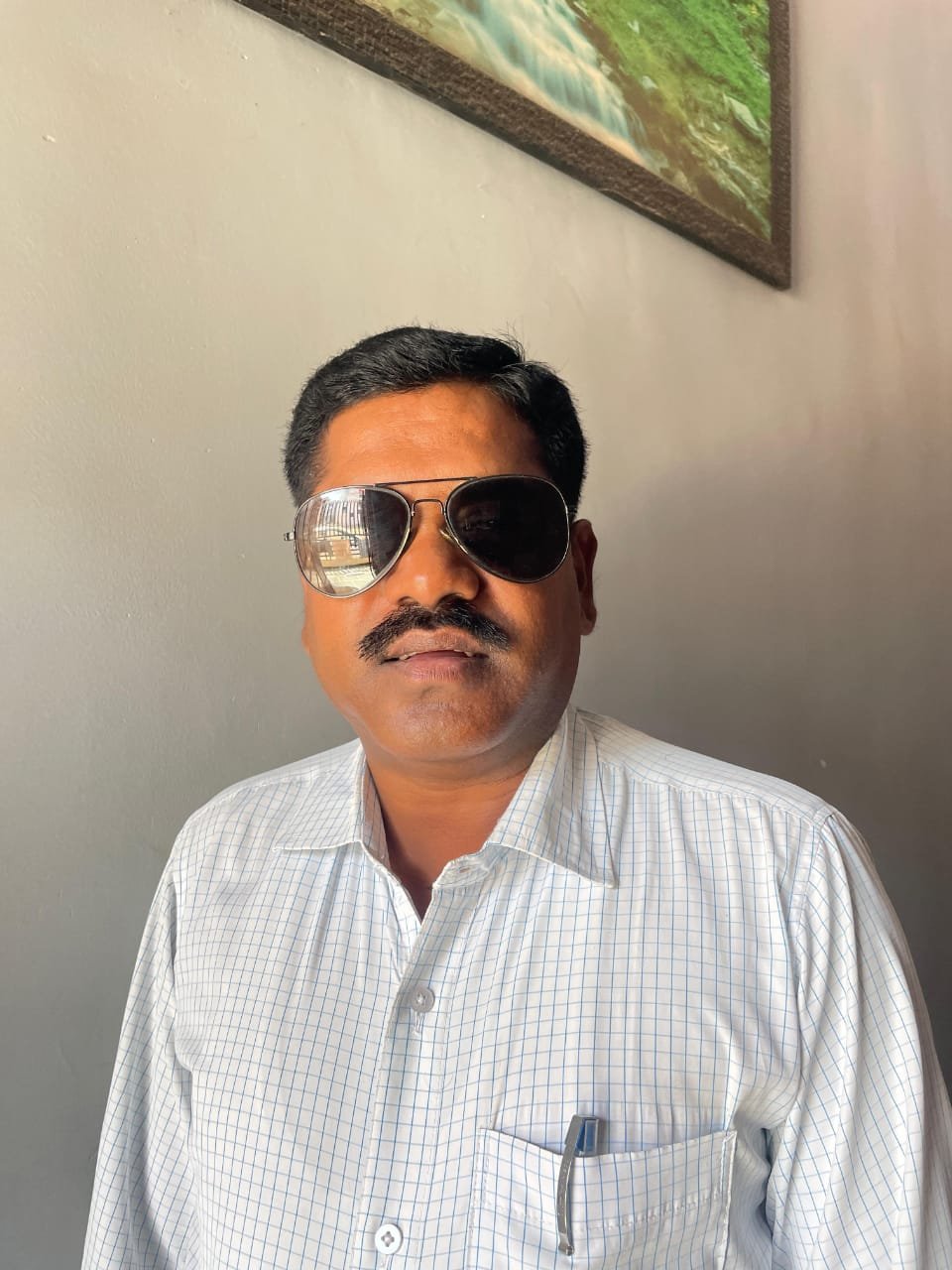 चार दिशाओं में बंटे शिक्षक: बढ़ते गैर-शैक्षणिक बोझ से दबता शिक्षा तंत्र | New India Times