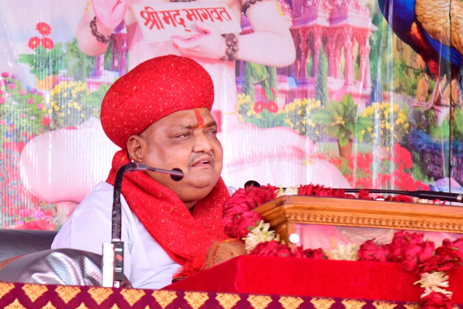 मेघनगर में श्रीमद्भागवत कथा में उमड़ रही श्रद्धालुओं की भीड़, संत कमल किशोर नागर ने बताया मौन और गौसेवा का महत्व 1 मेघनगर में श्रीमद्भागवत कथा में उमड़ रही श्रद्धालुओं की भीड़, संत कमल किशोर नागर ने बताया मौन और गौसेवा का महत्व | New India Times
