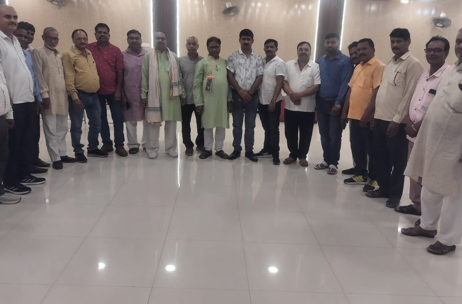 आठवें वेतन आयोग की सिफारिश लागू होने के पूर्व 50% महंगाई भत्ता को मूल वेतन में मर्ज करे सरकार | New India Times
