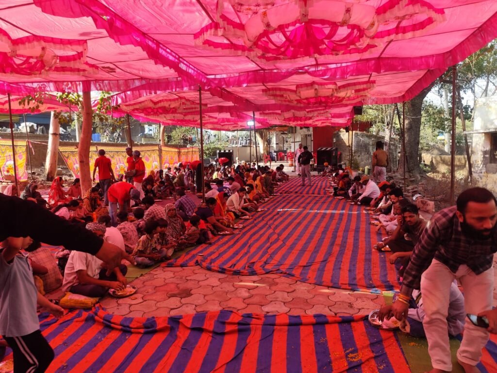 मेघनगर में पशुपतिनाथ महादेव प्राण-प्रतिष्ठा महोत्सव सम्पन्न, महाआरती में उमड़ा श्रद्धालुओं का जनसैलाब 4 मेघनगर में पशुपतिनाथ महादेव प्राण-प्रतिष्ठा महोत्सव सम्पन्न, महाआरती में उमड़ा श्रद्धालुओं का जनसैलाब | New India Times