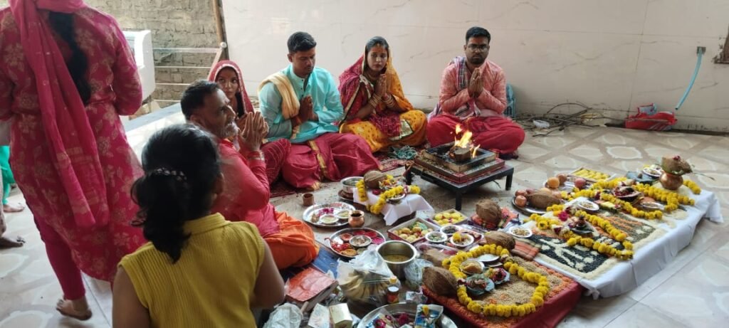 मेघनगर में पशुपतिनाथ महादेव प्राण-प्रतिष्ठा महोत्सव सम्पन्न, महाआरती में उमड़ा श्रद्धालुओं का जनसैलाब 3 मेघनगर में पशुपतिनाथ महादेव प्राण-प्रतिष्ठा महोत्सव सम्पन्न, महाआरती में उमड़ा श्रद्धालुओं का जनसैलाब | New India Times