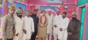 धौलपुर की मदीना मस्जिद में अकीदत के साथ अदा हुई ईद-उल-अजहा की नमाज़, इमाम का किया गया सम्मान