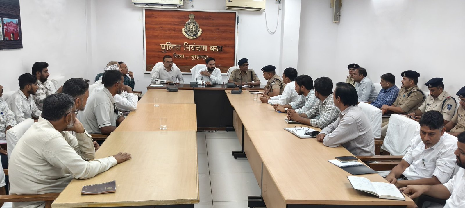 बकरीद को लेकर प्रशासन अलर्ट, शांति एवं सुरक्षा व्यवस्था हेतु पुलिस-प्रशासन की समन्वय बैठक संपन्न | New India Times