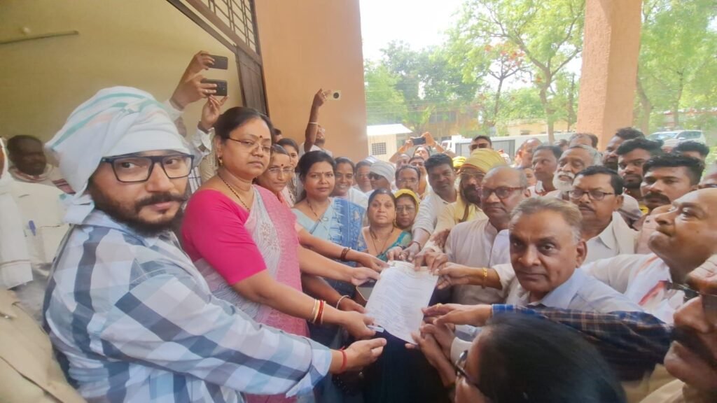 NEET विवाद पर गरमाई सियासत, कांग्रेस बोली 22 लाख छात्रों के भविष्य से खिलवाड़, जिम्मेदार कौन?सरकार दे जवाब 2 NEET विवाद पर गरमाई सियासत, कांग्रेस बोली 22 लाख छात्रों के भविष्य से खिलवाड़, जिम्मेदार कौन?सरकार दे जवाब | New India Times