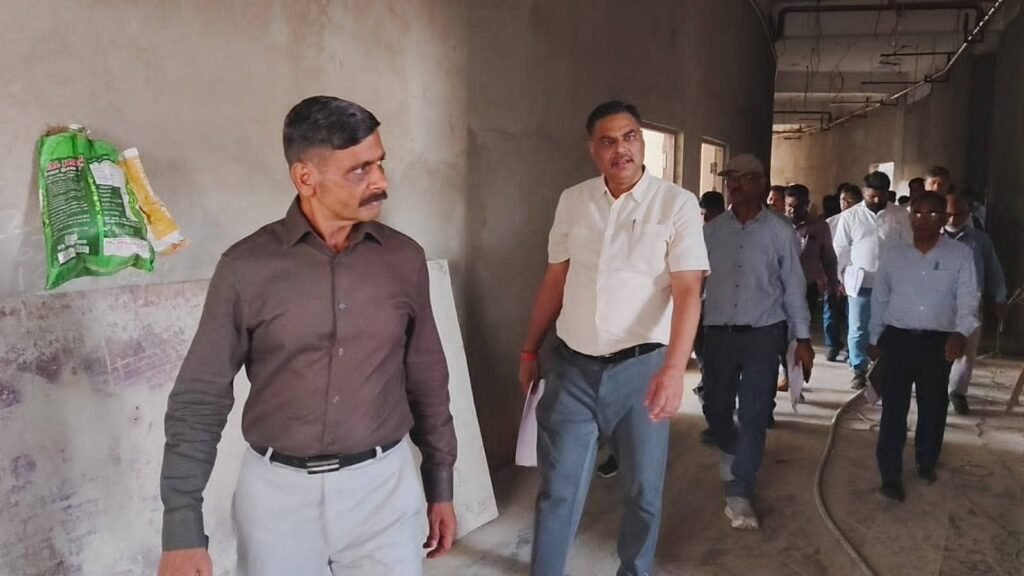 20 जून तक हर हाल में विंध्य विश्वविद्यालय का निर्माण कार्य पूरा करने का निर्देश, देरी पर कार्रवाई की चेतावनी 2 20 जून तक हर हाल में विंध्य विश्वविद्यालय का निर्माण कार्य पूरा करने का निर्देश, देरी पर कार्रवाई की चेतावनी | New India Times