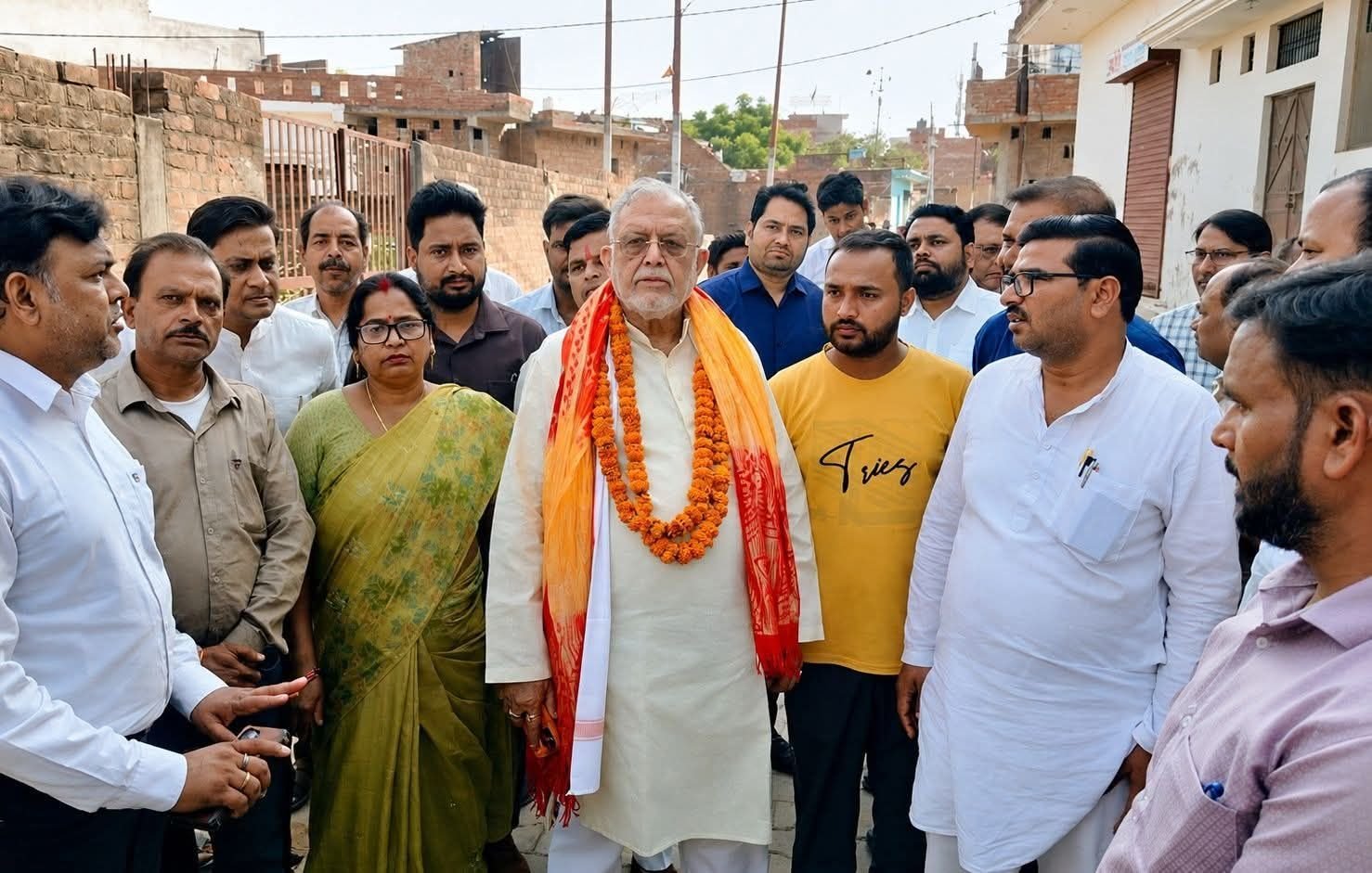 पाइपलाइन निर्माण में लापरवाही बर्दाश्त नहीं, मंत्री सुरेश खन्ना ने मौके पर किया निरीक्षण 1 पाइपलाइन निर्माण में लापरवाही बर्दाश्त नहीं, मंत्री सुरेश खन्ना ने मौके पर किया निरीक्षण | New India Times