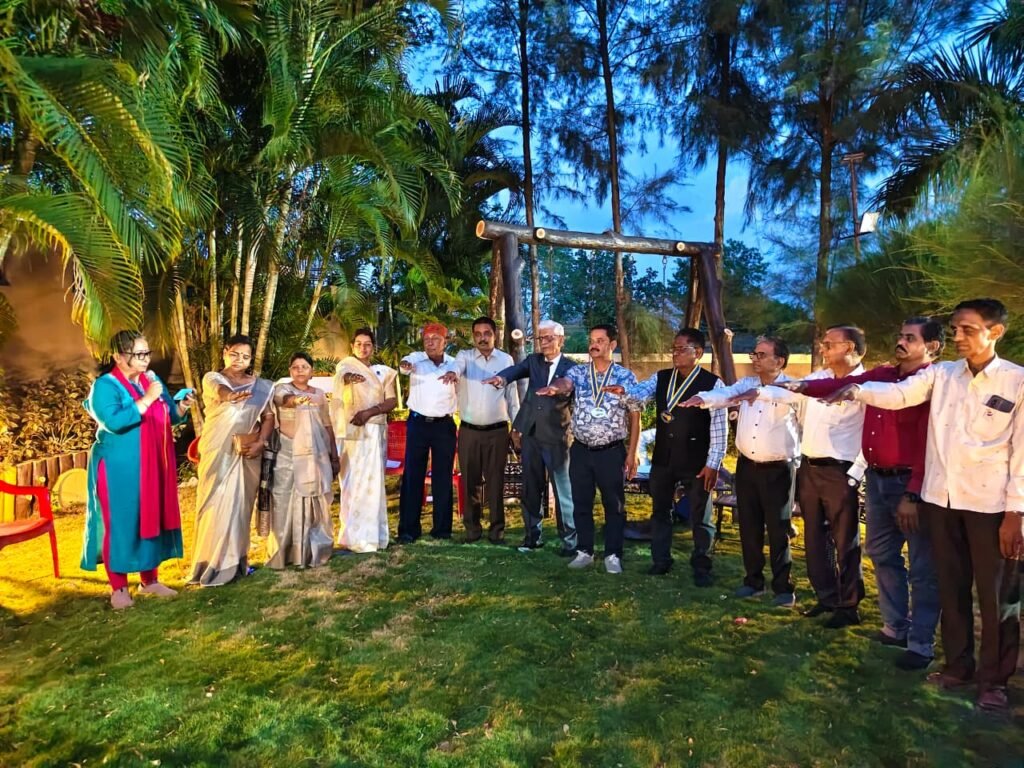 रोटरी की अनूठी गवर्नर विजिट, खटिया चौपाल पर हुई चर्चा; सेवा कार्यों से प्रभावित हुए डिस्ट्रिक्ट गवर्नर 2 रोटरी की अनूठी गवर्नर विजिट, खटिया चौपाल पर हुई चर्चा; सेवा कार्यों से प्रभावित हुए डिस्ट्रिक्ट गवर्नर | New India Times