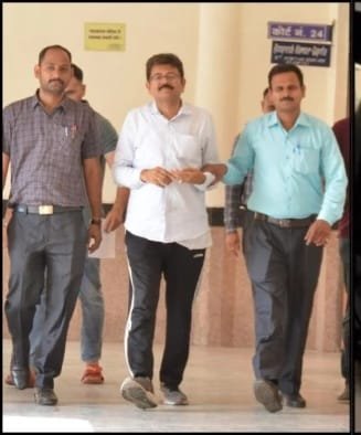 सागर में CBI का बड़ा एक्शन: रेलवे के डिप्टी चीफ इंजीनियर 1 लाख की रिश्वत लेते रंगे हाथों गिरफ़्तार | New India Times