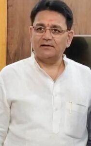 जंगल में महिला ने दिया नवजात को जन्म, आरोग्य केंद्र पर मिला ताला; स्वास्थ्य सुविधाओं पर उठे सवाल