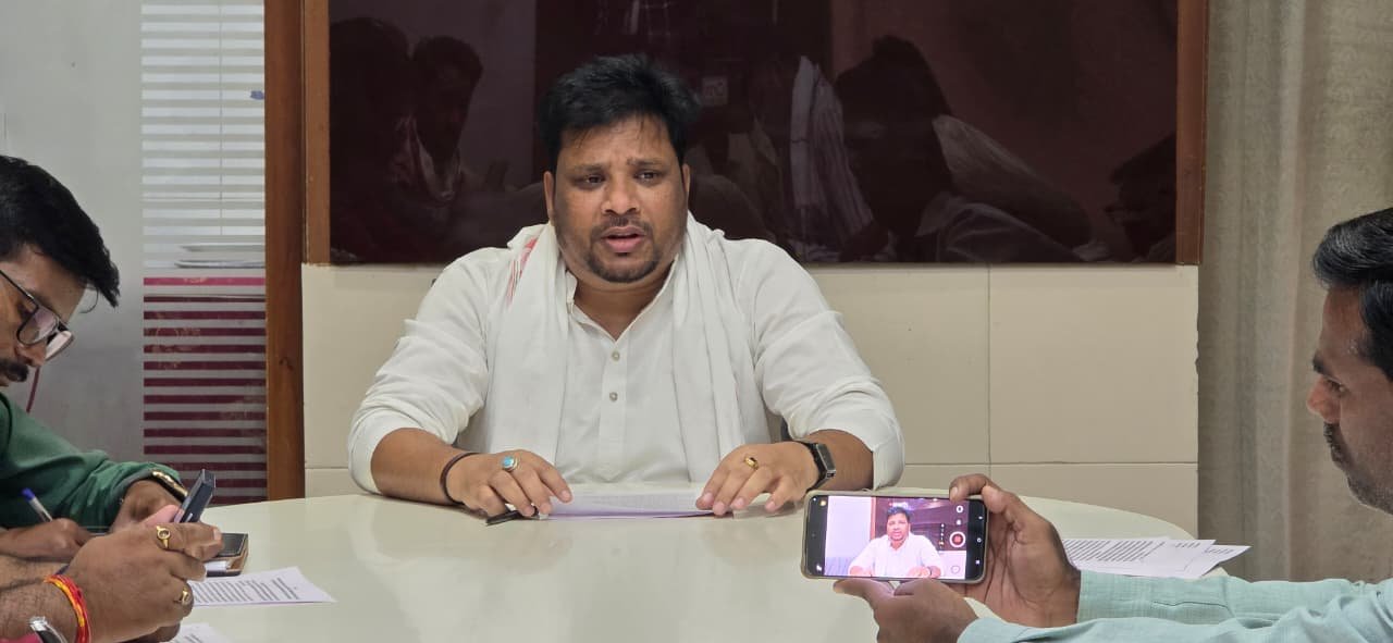 यवतमाल विधान परिषद प्रकरण की उच्चस्तरीय जांच की मांग, सिफारिश करने वालों पर भी कार्रवाई हो: आसिम अली 1 यवतमाल विधान परिषद प्रकरण की उच्चस्तरीय जांच की मांग, सिफारिश करने वालों पर भी कार्रवाई हो: आसिम अली | New India Times
