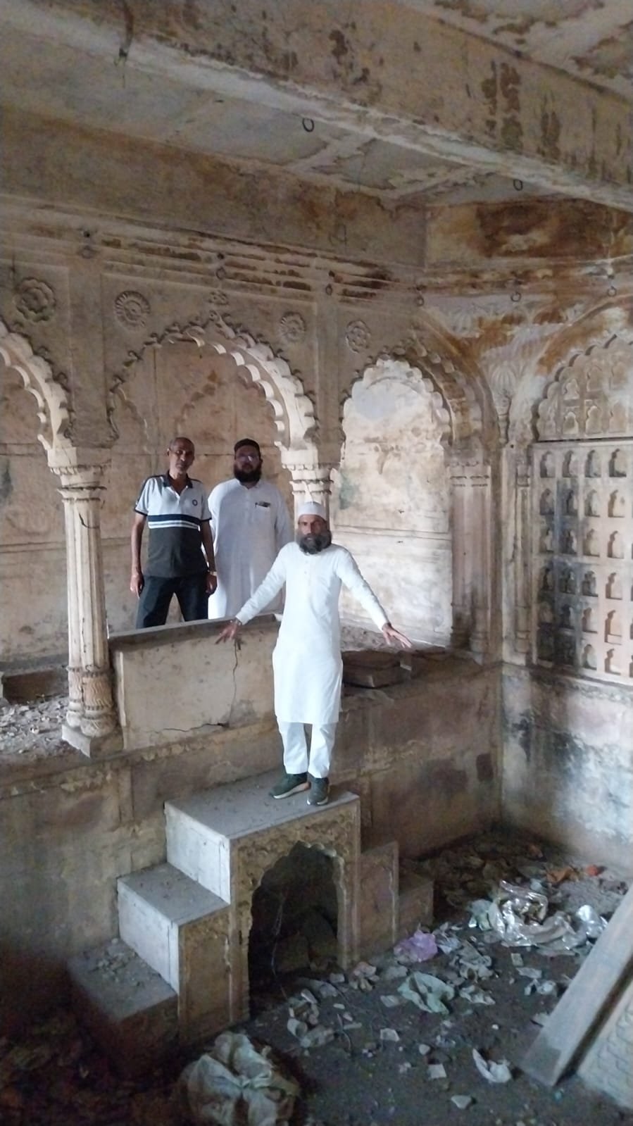 उपेक्षा की मार झेल रहीं हैं भोपाल की ऐतिहासिक धरोहरें, संरक्षण की उठी मांग | New India Times