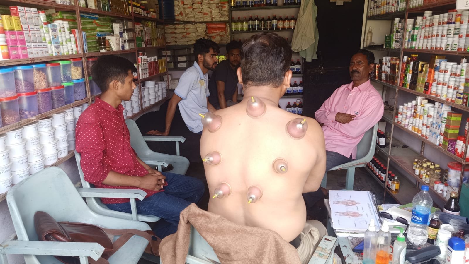 मरहूम मौलाना चाँद खान साहब धौलपुरी के इसाले सवाब में निःशुल्क हिजामा कैंप आयोजित, बड़ी संख्या में लोगों ने लिया लाभ | New India Times