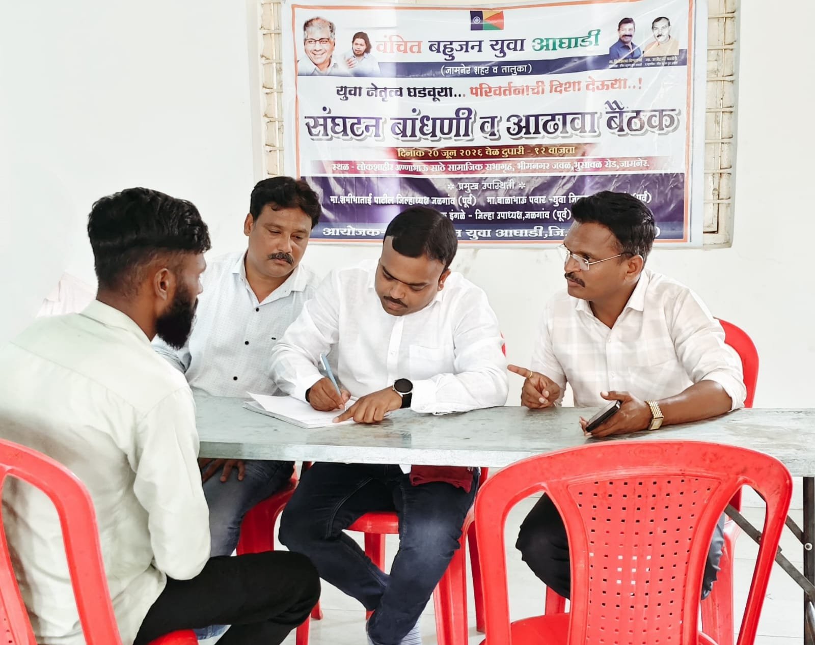 मानसून से पहले मची लुट : सड़कों पर मौत बनकर दौड़ रहे डंपर्स | New India Times