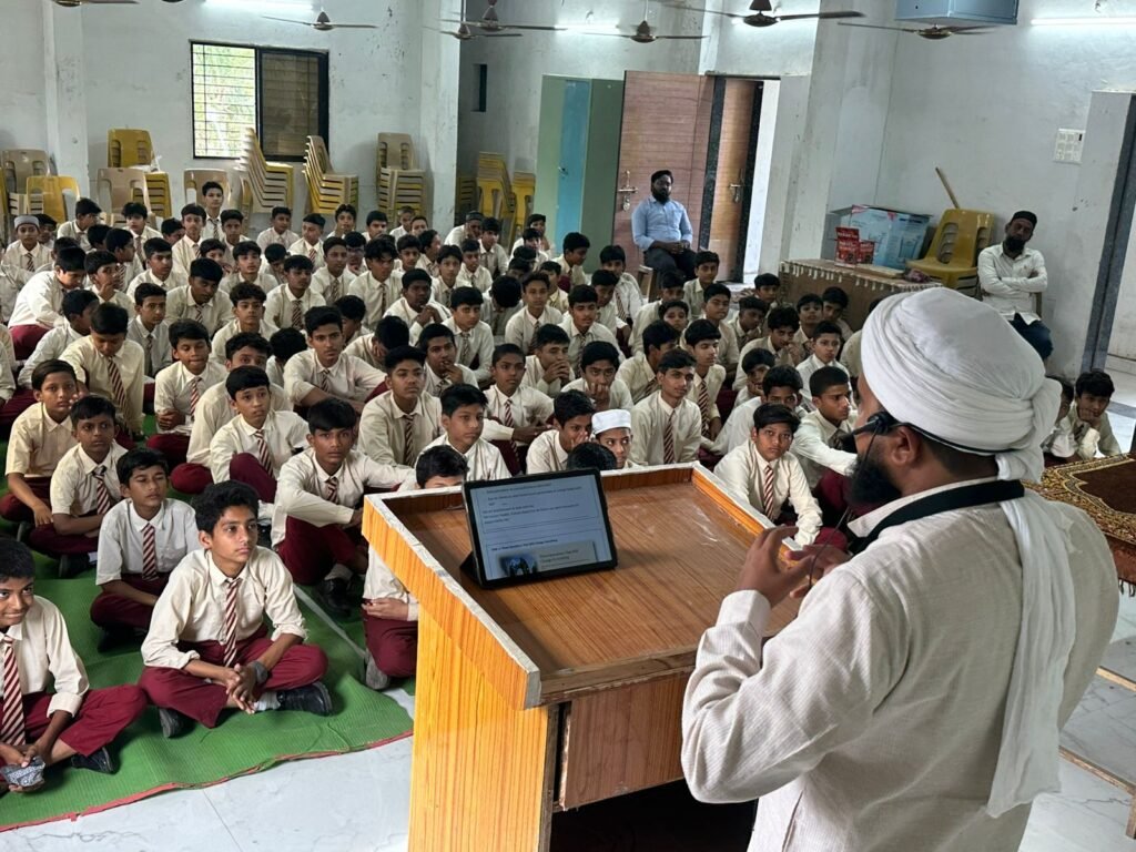 दावत-ए-इस्लामी के सामाजिक विभाग GNRF की ‘सेव नेचर’ मुहिम के तहत जागरूकता कार्यक्रम आयोजित 2 दावत-ए-इस्लामी के सामाजिक विभाग GNRF की ‘सेव नेचर’ मुहिम के तहत जागरूकता कार्यक्रम आयोजित | New India Times