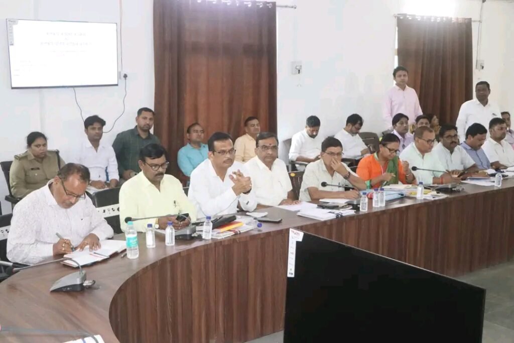 फार्मर रजिस्ट्री में तेजी लाने के निर्देश, समय-सीमा प्रकरणों की बैठक संपन्न | New India Times